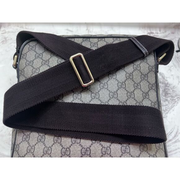 GUCCI GG Supreme Coated Canvas Shoulder Crossbody Unisex Messenger Bag - Picture 13 of 16